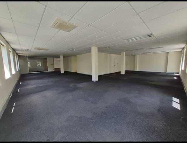 606M² OFFICE TO LET IN SANDTON CENTRAL